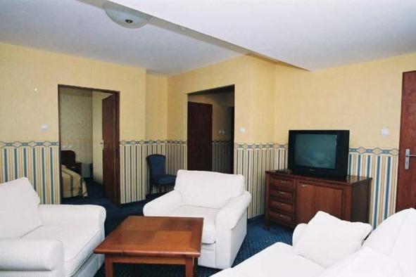Hôtel Osrodek Wypoczynkowo - Szkoleniowy Allianz à Rynia Chambre photo