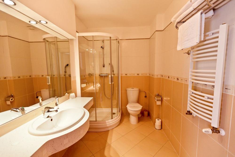 Hôtel Osrodek Wypoczynkowo - Szkoleniowy Allianz à Rynia Chambre photo