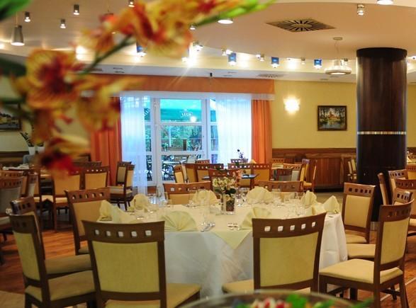 Hôtel Osrodek Wypoczynkowo - Szkoleniowy Allianz à Rynia Extérieur photo